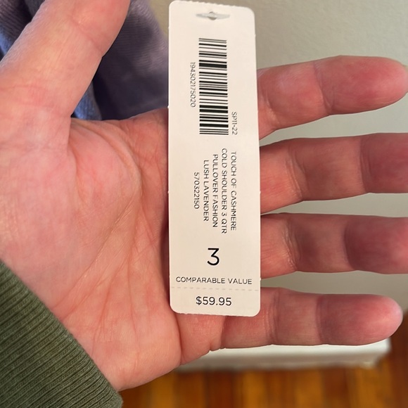 NWT Chicos Touch of Cashmere Cold Shoulder Sweater - Picture 6 of 8